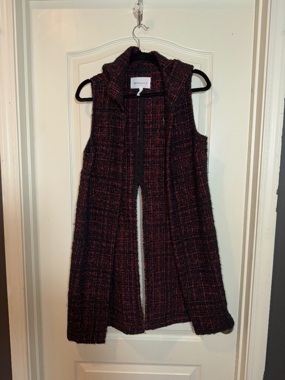 BCBGeneration Long Textured Red and Black Small Hooded Vest with Pockets